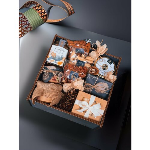 Подарочный набор bon marche spb / деликатесы из дичи / подарок с деликатесами / подарочная корзина / подарок папе / подарок мужу / мужской подарок
