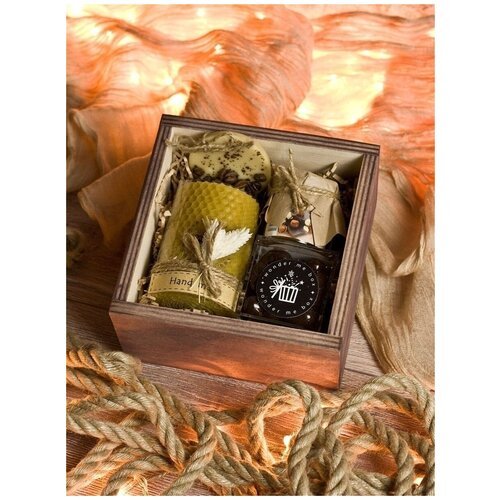 Подарочный набор в коробке Wonder me box/ Праздничный бокс/ оригинальный подарок любимой женщине, девушке, подруге, маме, сестре, тете, учителю
