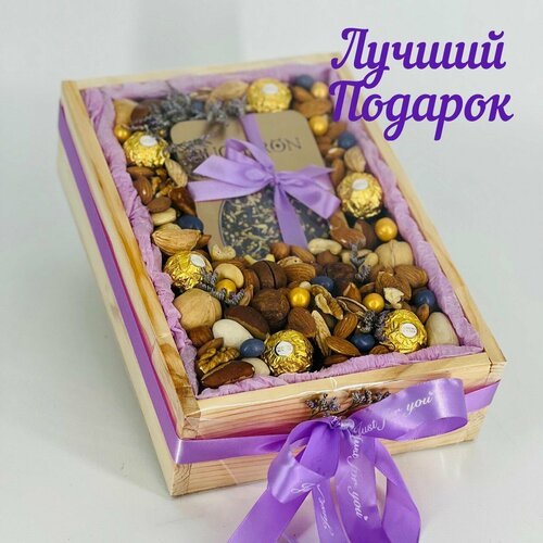 Ореховый рай' - подарочный набор 'орехи и элитный шоколад Bucheron