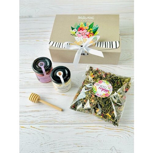 Подарочный набор листового чая и мёда-суфле 'Для мамы'
