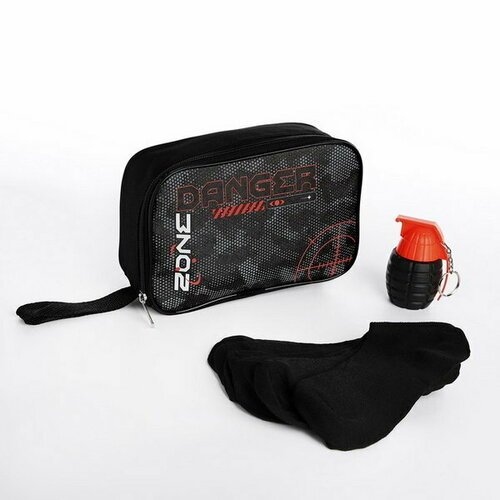 Подарочный набор 'Danger': сумка, набор отверток, носки 3 пары р-р 40-42, открытка, цвет чёрный