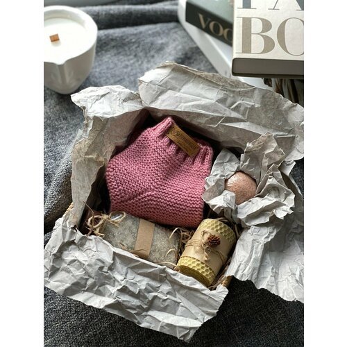 Подарочный женский набор, носки ручной работы, бурлящий шар, соль для ванной, свеча из вощины, цвет пудровый